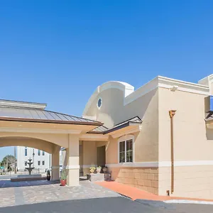 Days By Wyndham - Historic Downtown Pensacola