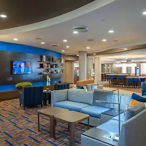 Courtyard By Marriott Downtown Отель